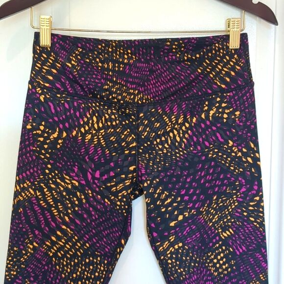 Fabletics Salar Legging Estimate SM Fractal Print No Size Tag See measurements - Picture 4 of 13